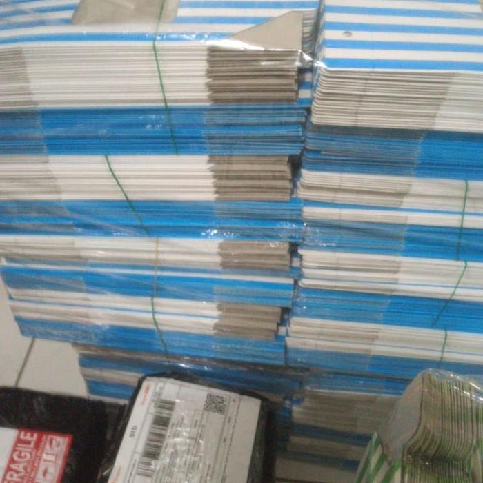 Gambar Mug custom + Box Warna - Biru dari pongky mug productions undefined Tokopedia