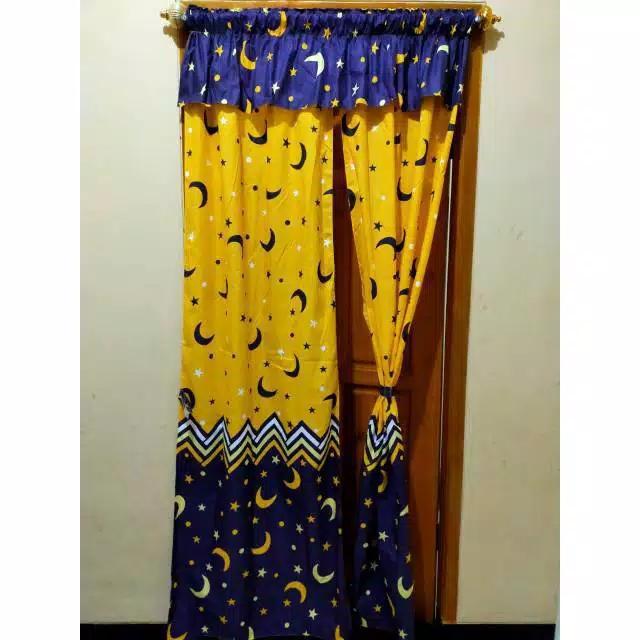 Gambar Gorden serut belah tengah berponi - starmoon, sudah belah 2 dari FadzrielStore undefined Tokopedia