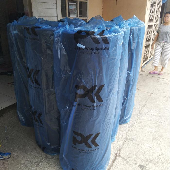Gambar Bubble Wrap Super 50mx125cm Khusus Gojek Bubblewrap Plastik Gelembung dari Bandung Online Pusat undefined Tokopedia