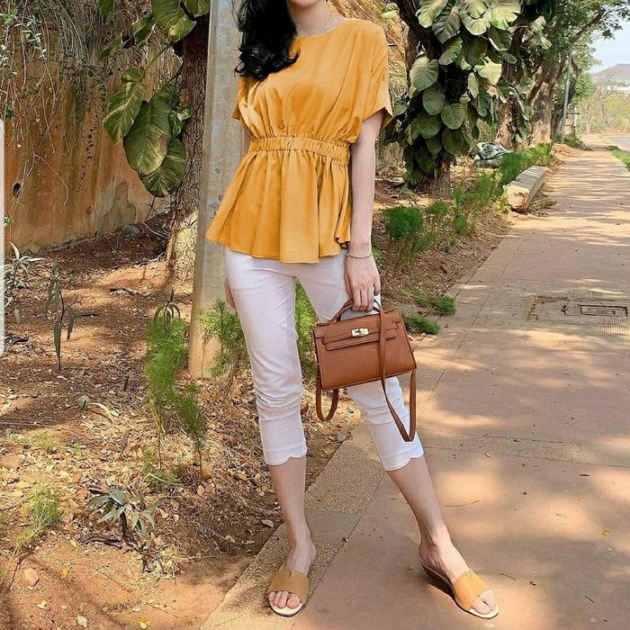 Gambar blouse wanita lengan pendek terbaru fashion wanita blouse sheeva - Mustard dari Adorable Chic Shop undefined Tokopedia