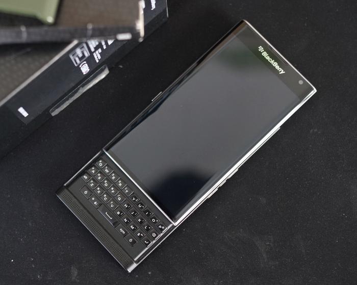Jual Blackberry Priv Stv100 1 Second Mulus Ram 3gb Internal 32gb Kota Bekasi Goodgadgetstore Tokopedia