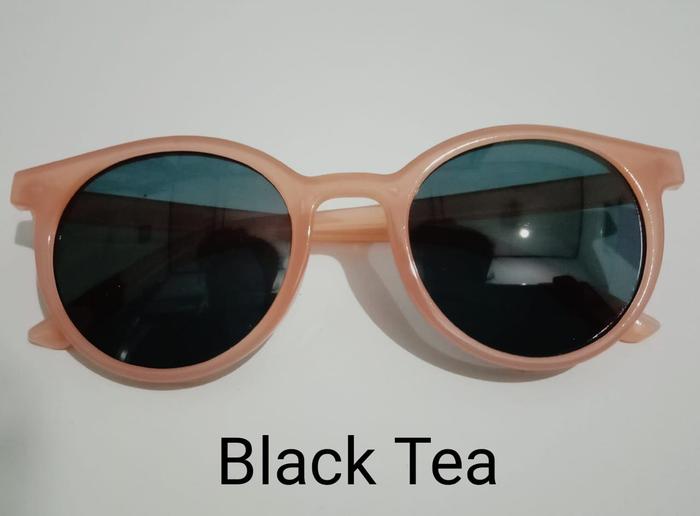 Gambar Kaca Mata Tik Tok/Kaca Mata Seleb Import Keren Stylish - Black Tea, Stylish dari Jio fashion undefined Tokopedia