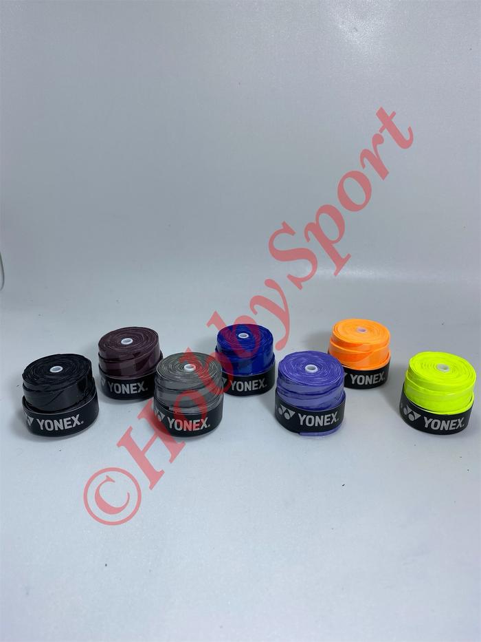 Gambar Grip Yonex Original Overgrip Karet Badminton Tenis Sepeda Raket Wrap - Random dari HobbySport undefined Tokopedia