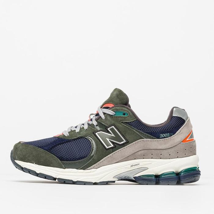 Jual NEW BALANCE 2002R NAVY HUNTER 