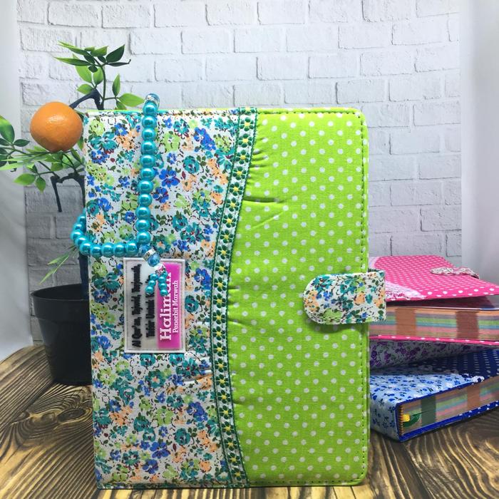 Gambar Quran Rainbow Halimah A5, Al Quran Terjemahan dan Tajwid Murah - Hijau dari NabawiPustaka undefined Tokopedia
