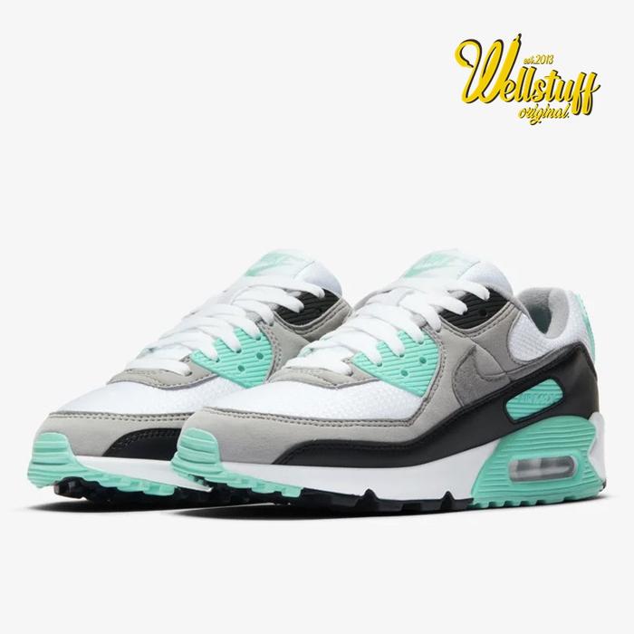 white leather vans classic