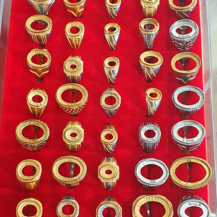 Gambar OBRAL PASTI MURAH ANEKA RING TITANIUM SUPER MODEL TANAM BISA PESAN UK. dari Agungthejarong undefined Tokopedia