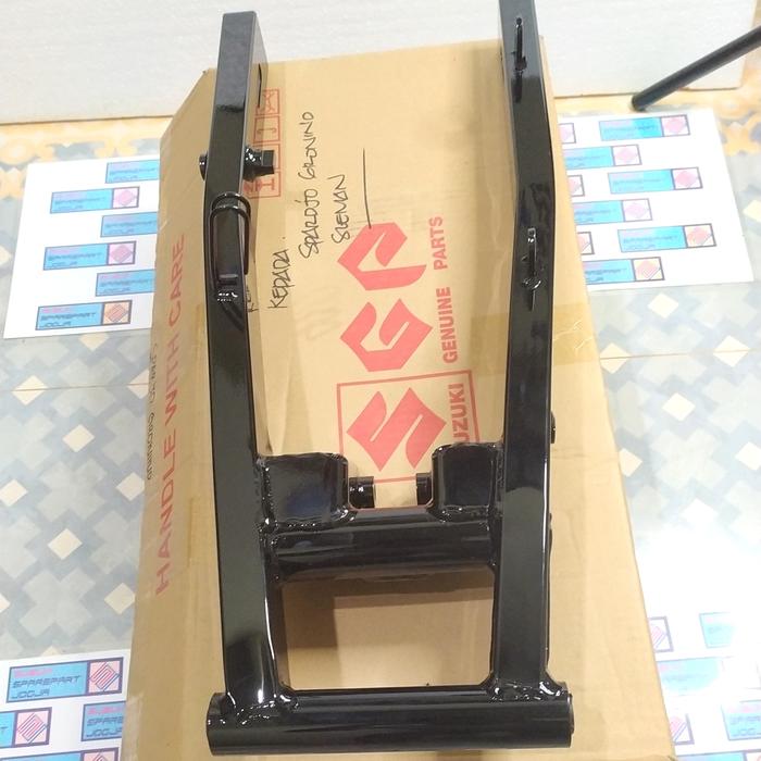 Gambar 61100-12820-019 Swing Arm / Lengan Ayun Satria FU Injeksi 150 Ori dari Suzuki Sparepart JOGJA undefined Tokopedia