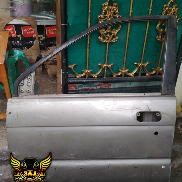 Gambar pintu depan Isuzu panther touring original dari SAJ Motor undefined Tokopedia