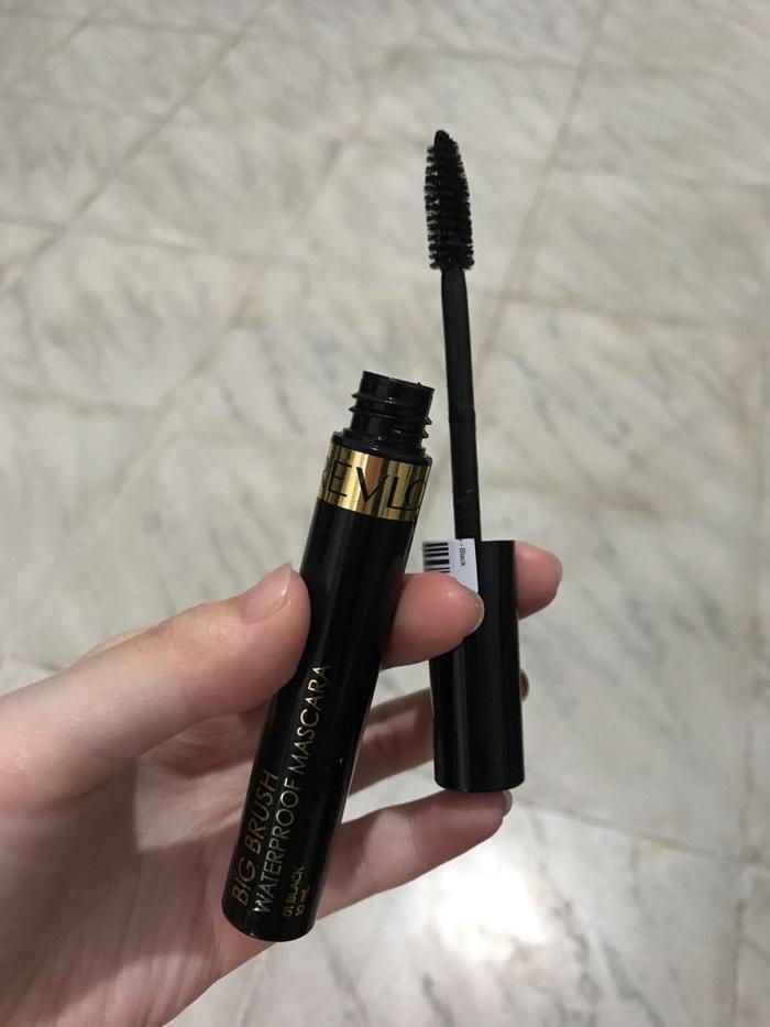 Gambar REVLON BIG BRUSH WATERPROOF MASCARA BLACK dari Toko Nusantara Kosmetik undefined Tokopedia