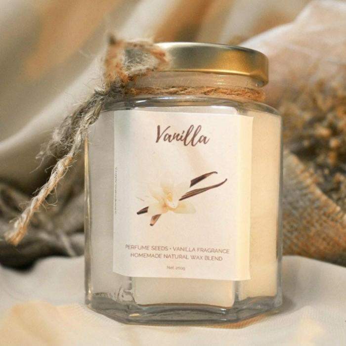 Gambar lilin aroma terapi (200g) lavender, aromaterapi,scented candle, candy dari toko k.p.k undefined Tokopedia
