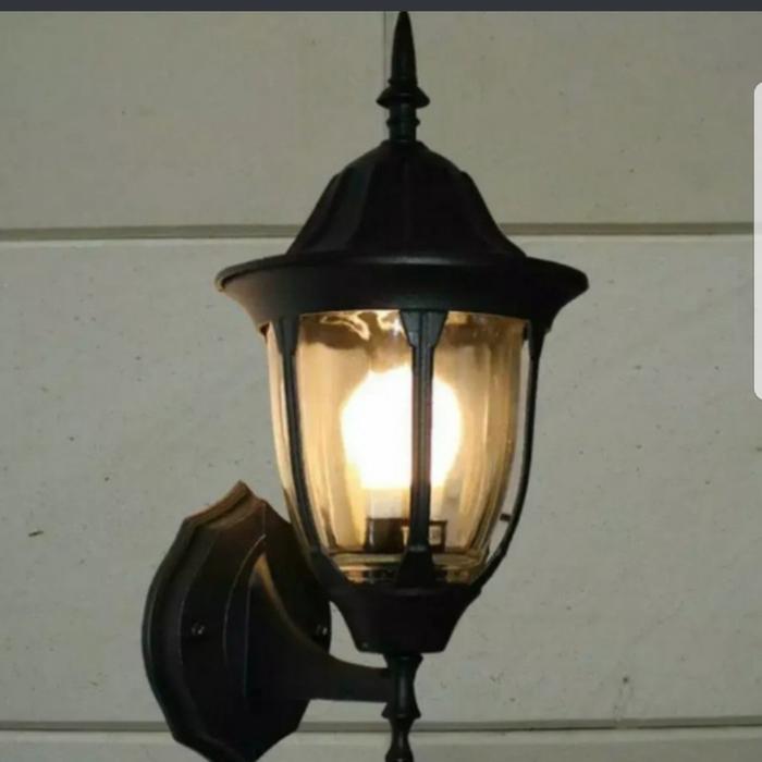 Gambar LAMPU TAMAN DINDING OUTDOOR MINIMALIS WATERPROOF KLASIK FITTING E27 - Hitam dari Fashion Lite undefined Tokopedia