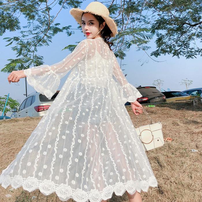 LAUBEBLANC Yoke lace tiered dress white Yoke lace tiered dress