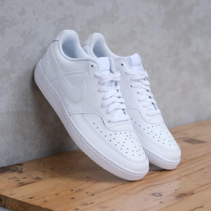 nike vision court low white