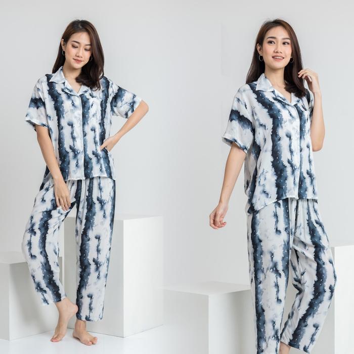 Gambar Piyama wanita katun Rayon/ piyama celana panjang/ baju tidur - Black line dari JR shope undefined Tokopedia