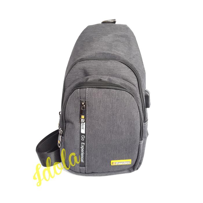 Gambar Tas Selempang Outdoor President Slot USB Slingbag Pria Keren/ Tas Bahu - abu tua dari Toko Tas Idola undefined Tokopedia
