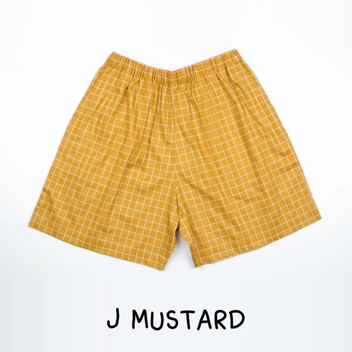Gambar HEYTIMMY Celana Pendek Rumahan Dewasa Motif Kotak Jumbo - J. MUSTARD, Short dari Heytimmy Kota Administrasi Jakarta Utara Tokopedia
