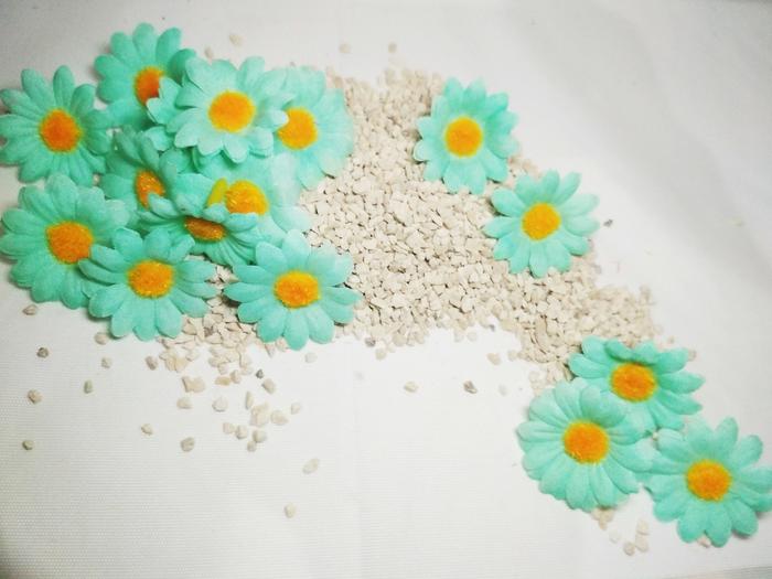 Gambar Kelopak Bunga Aster Daisy Matahari Sunflower Artificial - DY-Hijau Tosca dari Wego undefined Tokopedia