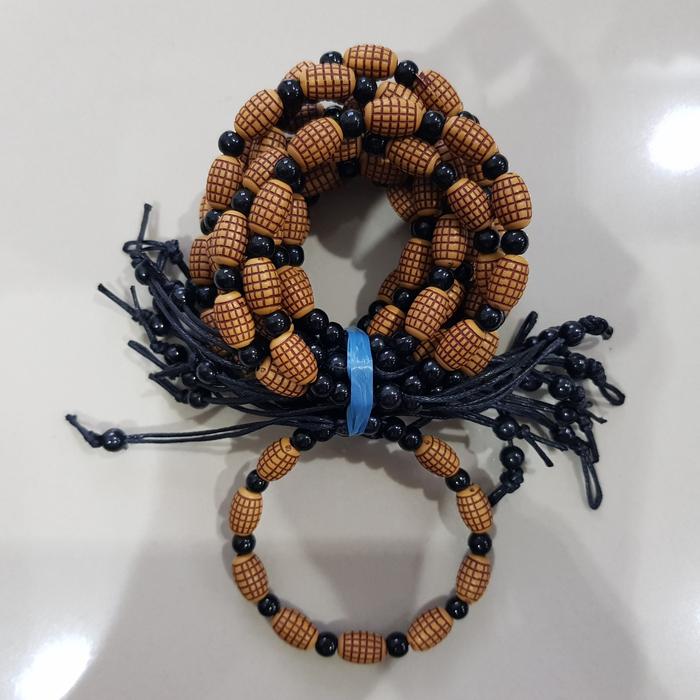 Gambar Gelang Monte Antik Aneka Rupa Warna Kayu Etnik Grosir - Gepeng dari Giri Ayu undefined 3 Tokopedia