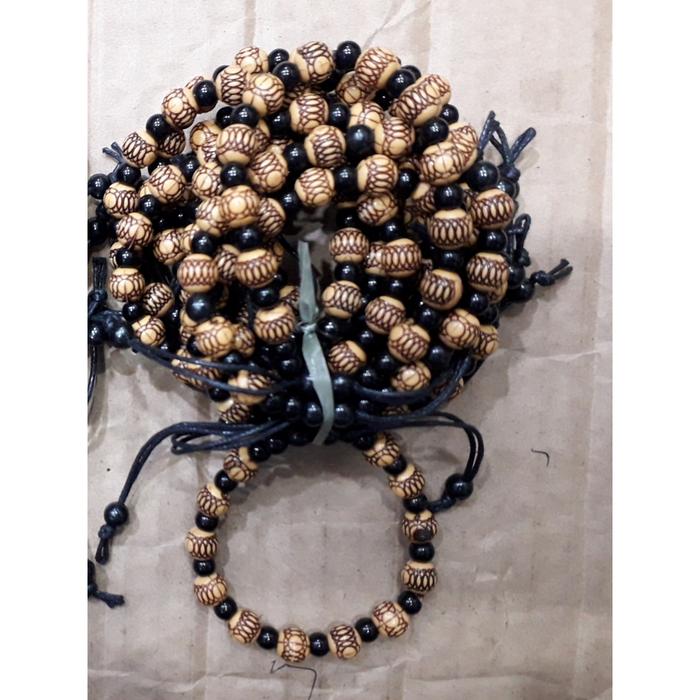 Gambar Gelang Monte Antik Aneka Rupa Warna Kayu Etnik Grosir - Gepeng dari Giri Ayu undefined 5 Tokopedia