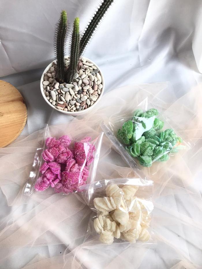 Gambar Manisan Buah Pala Kering 1 kg makanan ringan cemilan herbal dari Manisan Pala Bu Rosi undefined Tokopedia