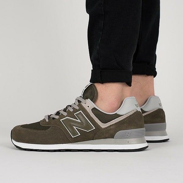 Jual sneakers pria New Balance ML 574 