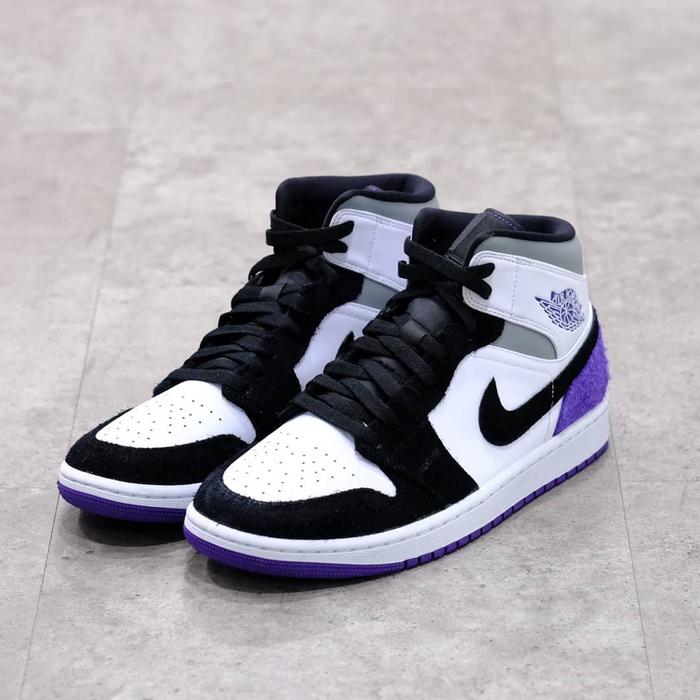 Jual AIR JORDAN 1 MID SE \
