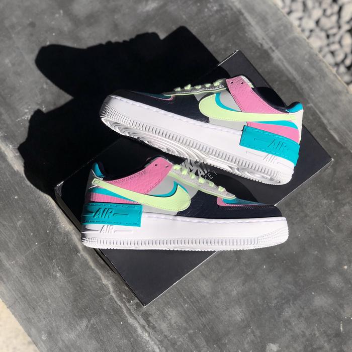 Jual Nike Air Force 1 Shadow Barely Volt - 37, Unisex - Kota Surakarta -  BENEDIZIONI1 | Tokopedia