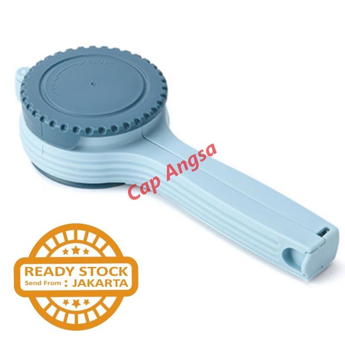Gambar SEAL & POUR BAG CLIPS SNACK SEALING CLIP PENJEPIT JEPITAN CLAMP SEALER - BLUEnLIGHT BLUE dari Cap Angsa undefined Tokopedia