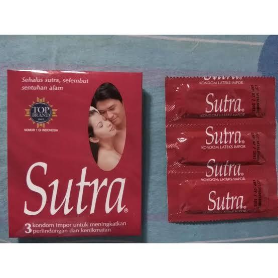 Gambar sutra merah isi 3 kondom dari Rian_0406 Shop undefined Tokopedia