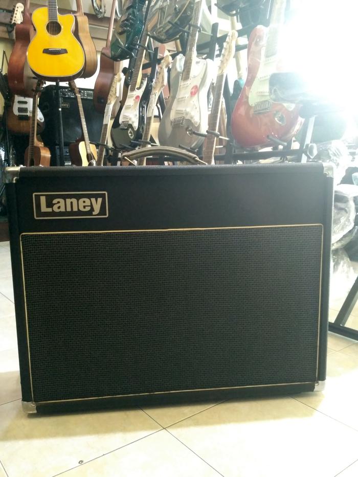 Laney (レイニー) VC30-212 MADE IN U.K ギターアンプ Laney (レイニー) VC30-212 MADE IN U.K ギターアンプ