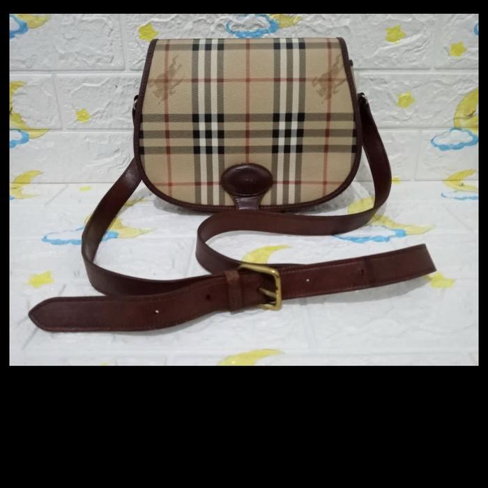 burberry bag inside