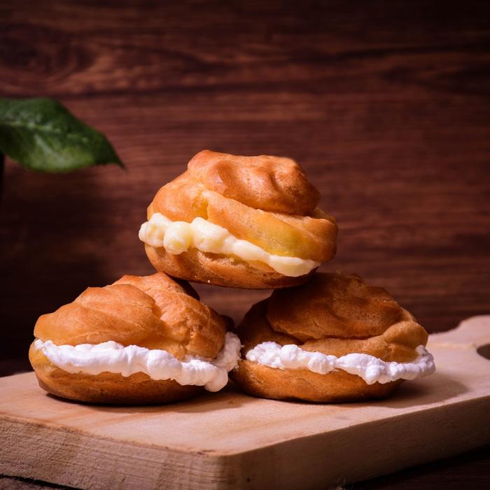Gambar Kue Sus - Soes - Choux Rasa Vla Vanila Ukuran Midi Premium Halal 100% dari kangkuwe undefined Tokopedia