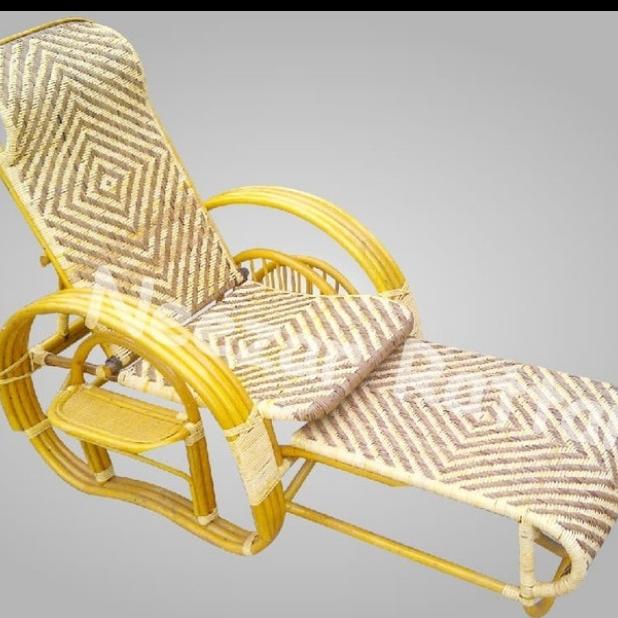 Jual Kursi Malas Rotan Kursi Santai Jakarta Barat Toko Abbiyya Tokopedia Spesifikasi kubu grey chairs kursi santai busa rotan. kursi malas rotan kursi santai