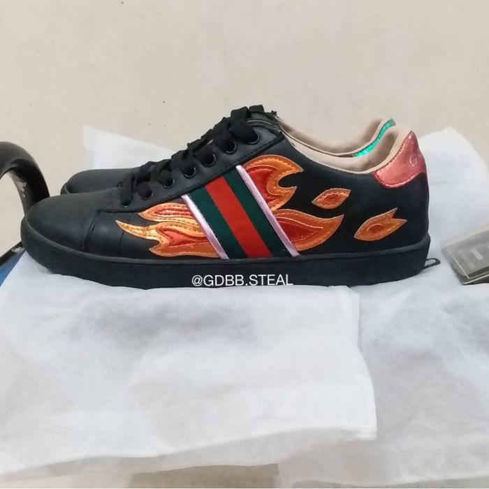 gucci flames