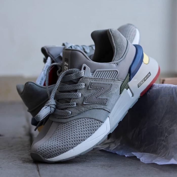 New Balance 997s Grey