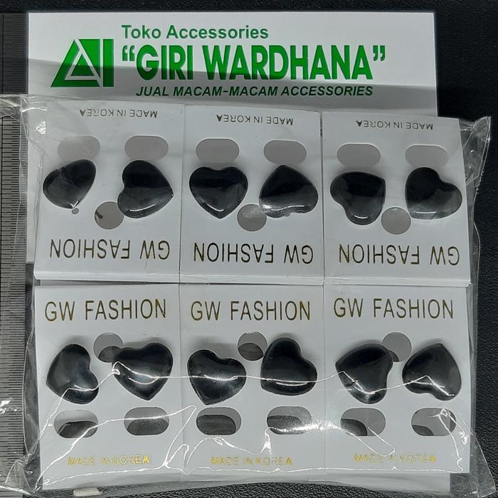 Gambar Giwang wulan 12 pasang besar anting bulat hati kotak warna hitam - Hati Hitam dari Giri Wardhana undefined Tokopedia