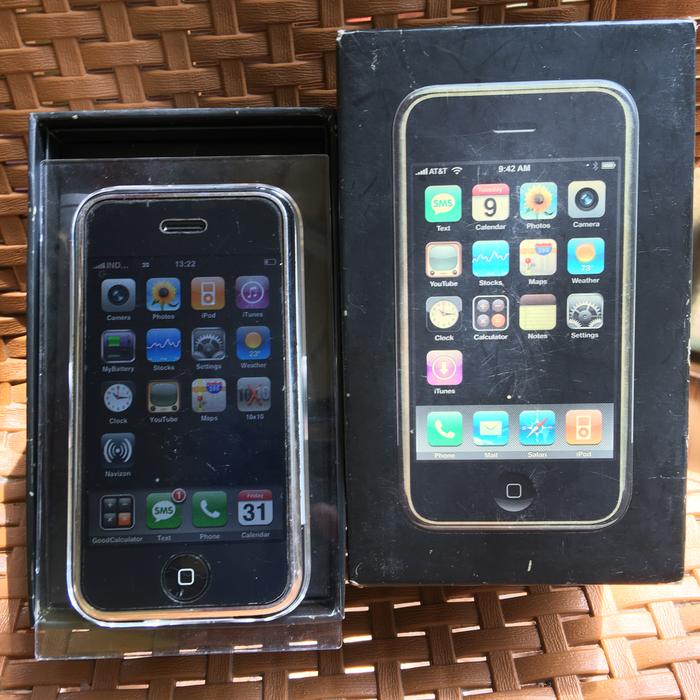 Jual Iphone 2g 16gb Legendaris Kota Batam Vintage Store Tokopedia