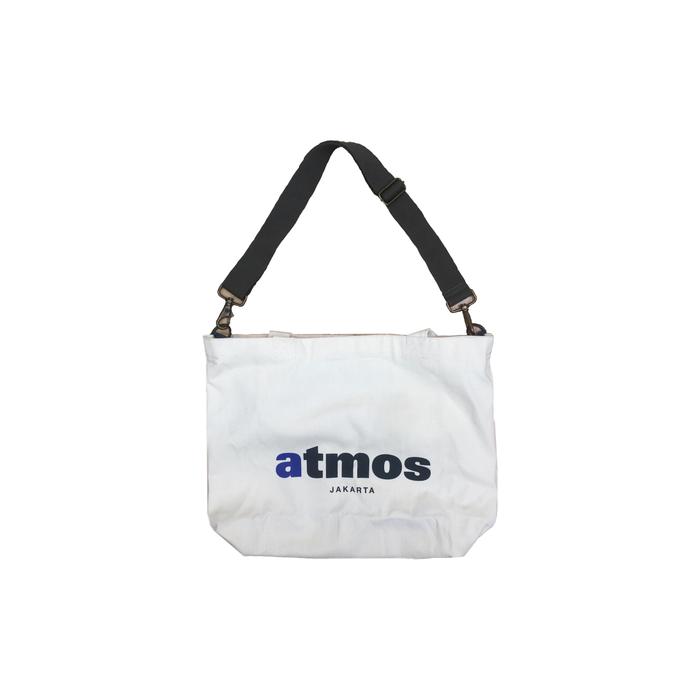 atmos sling bag