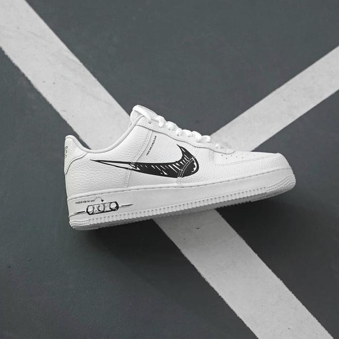 air force 1 sketch white black