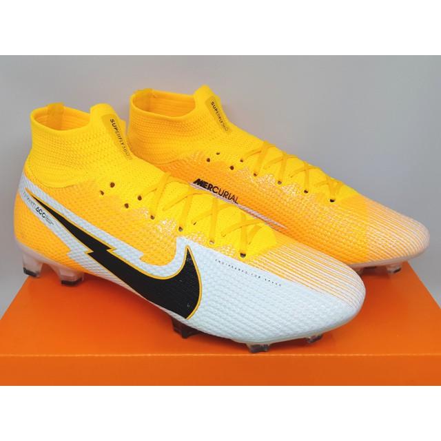 sepatu bola nike mercurial orange