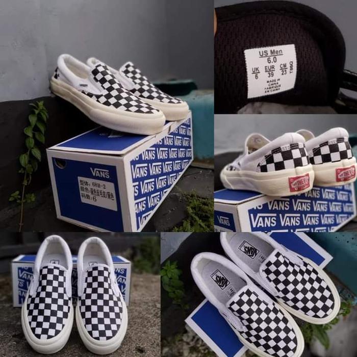 Tag Vans Slip On Og Vans Vault UA OG Classic Slip-On Authentic LX