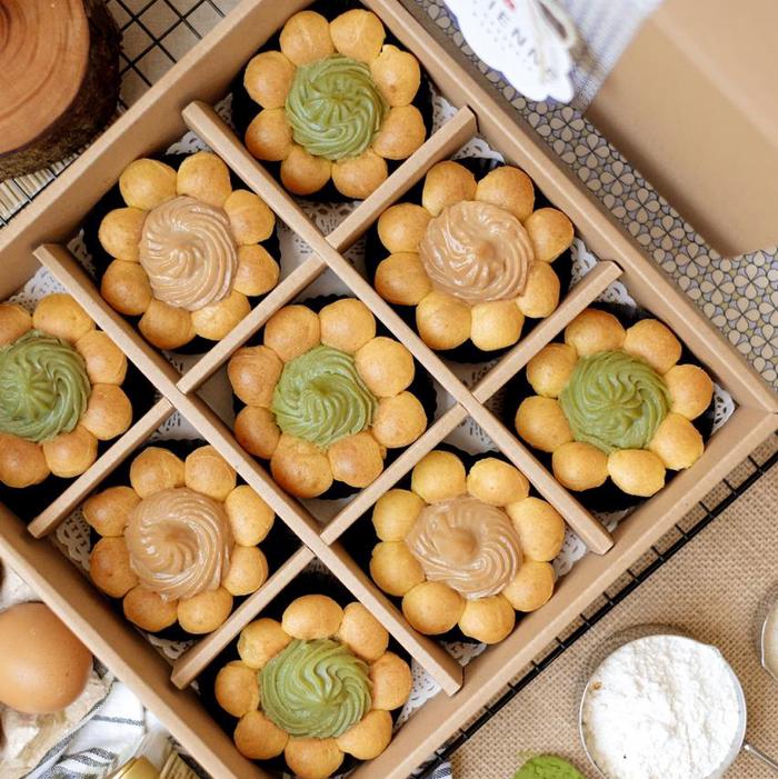 Gambar Tea Series Collagen Choux (Box of 9) - Tea Lover Box dari Julienne Bakery undefined Tokopedia