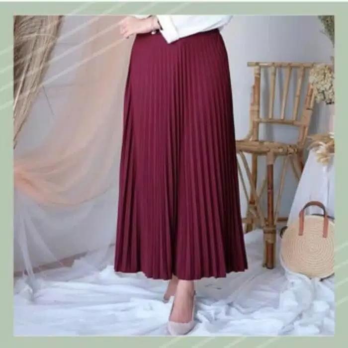 Gambar Rok Plisket Murah - Maroon dari Alice_Shop11 undefined Tokopedia