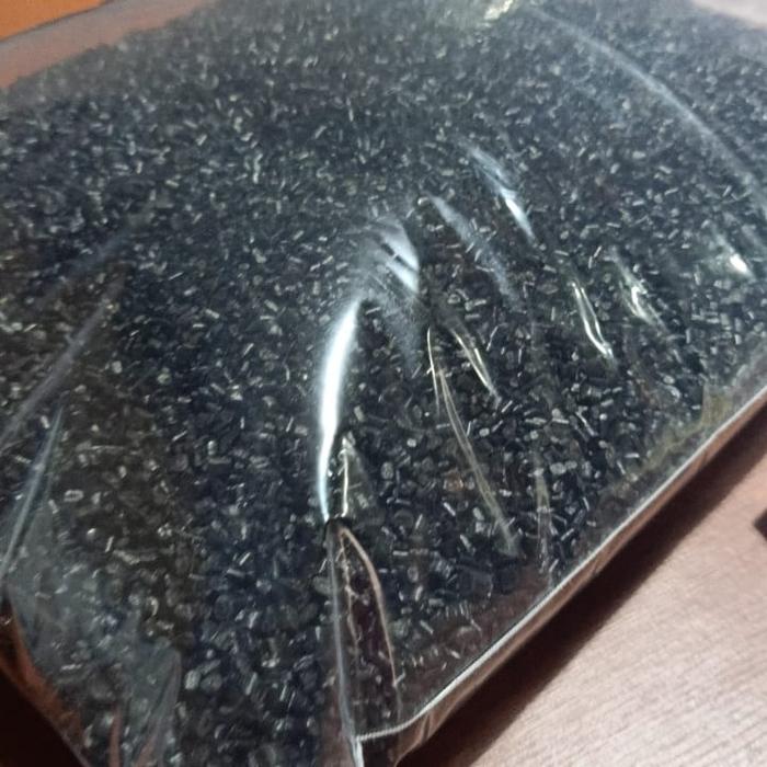 Gambar biji plastik pp hitam super dari pasific textile part undefined Tokopedia