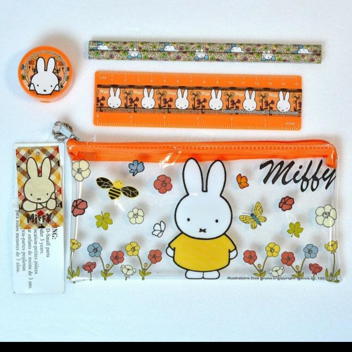 Gambar pencase miffy alat tulis set original dari mmtoysjakarta undefined Tokopedia