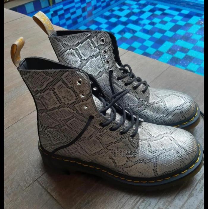 snake doc martens