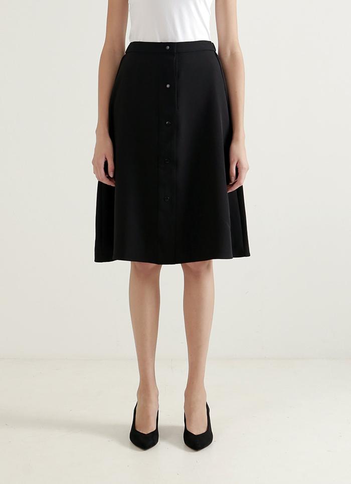 Gambar WASTU - GABLE SNAP BUTTON - Hitam, S dari WASTU_STUDIO undefined Tokopedia