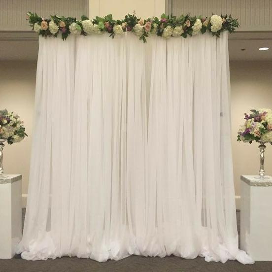 Gambar dekorasi lamaran backdrop lamaran photobooth dekorasi ultah - Putih, paket c dari pena_irma undefined 4 Tokopedia