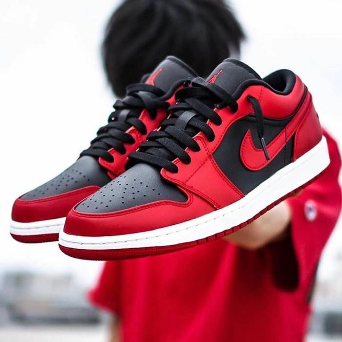 Jual Nike Air Jordan 1 Low Reverse Bred 